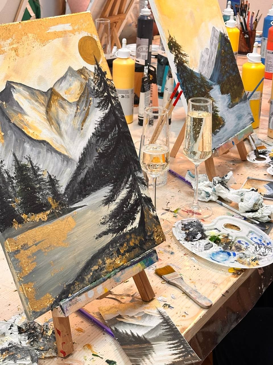 An outdoor painting workshop